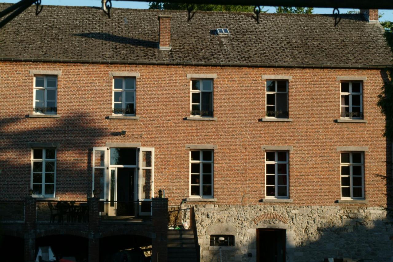 Au Crapaud Charmant Merbes-le-Chateau Exterior photo