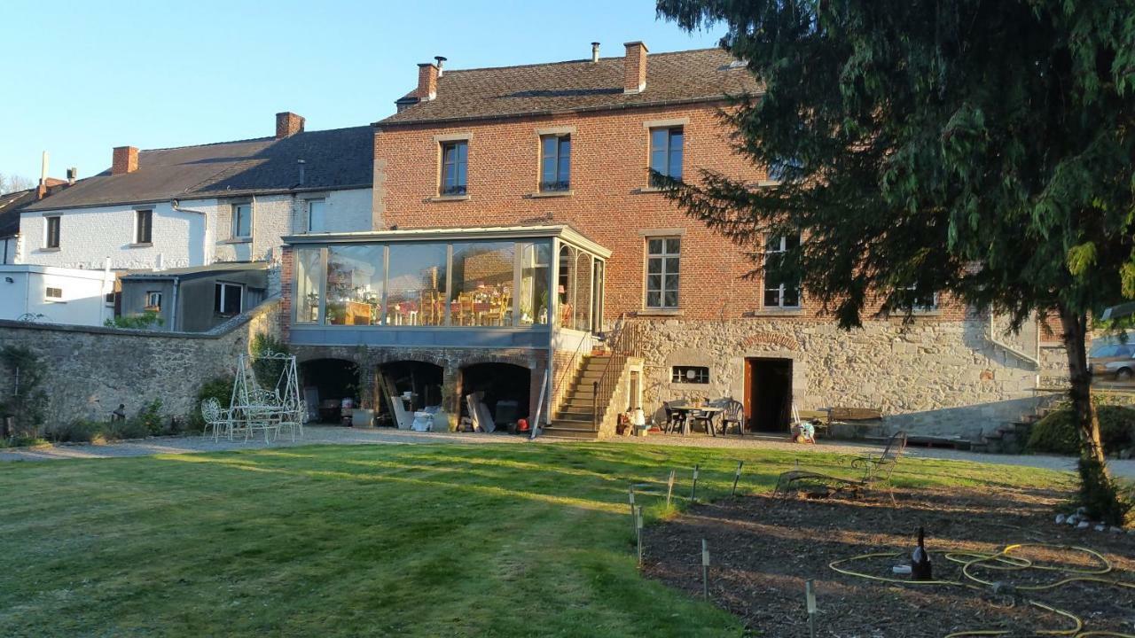 Au Crapaud Charmant Merbes-le-Chateau Exterior photo